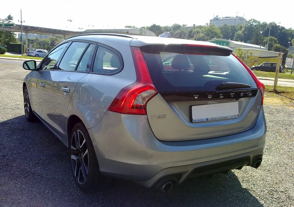 Volvo V60 cena 84900 przebieg: 50000, rok produkcji 2018 z Lublin małe 497